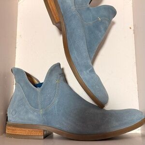 Born Arula Blue Suede Ankle Boots Women's 10/ EU 41 One Inch Heel